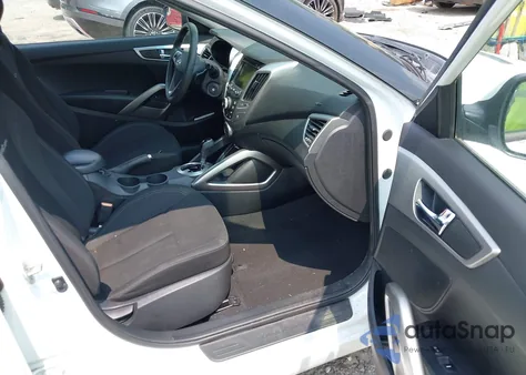 2015 Hyundai Veloster из США, поврежденный, VIN KMHTC6ADXFU232692